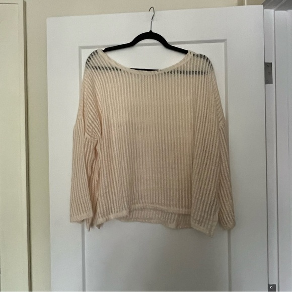 Sadie + Sage Open-Knit Oversized sweater/layering piece - Picture 2 of 5